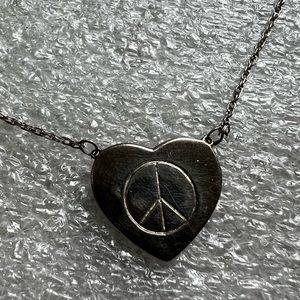 925 Sterling Silver Heart Pendant Necklace with Peace Symbol 4.5g